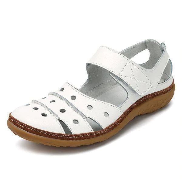 Flache Damen-Ledersandalen mit Hohlhaken