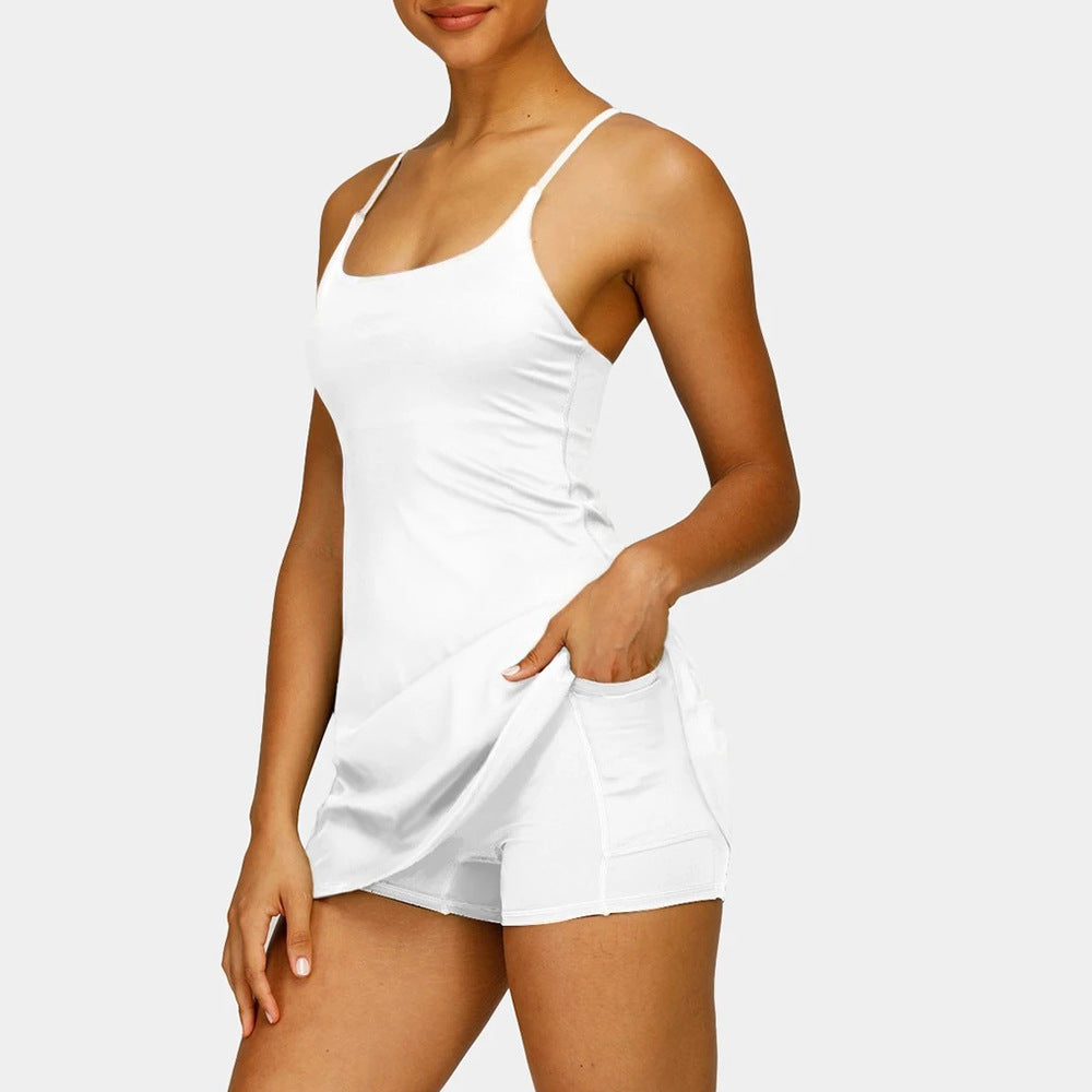2-in-1-Sportkleider mit integriertem BH & Shorts