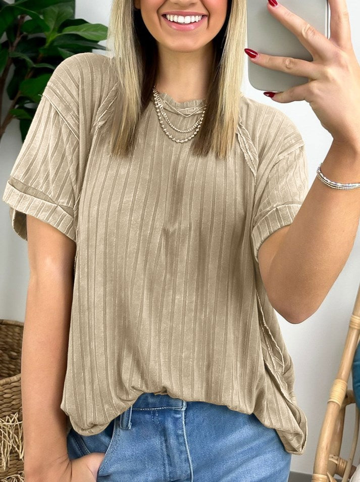 Damen-T-Shirt in lockerer Rippstrick-Optik mit Mineral-Waschung (2 kaufen, Versand gratis)