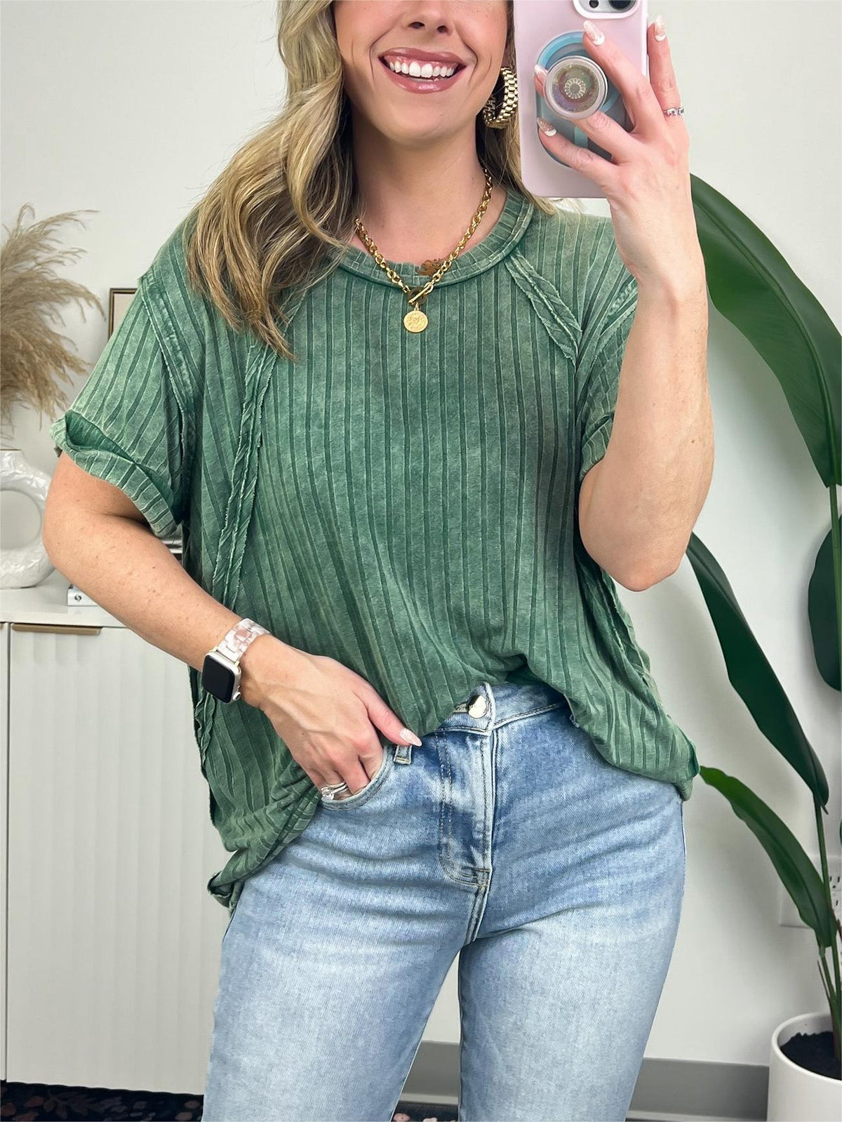 Damen-T-Shirt in lockerer Rippstrick-Optik mit Mineral-Waschung (2 kaufen, Versand gratis)
