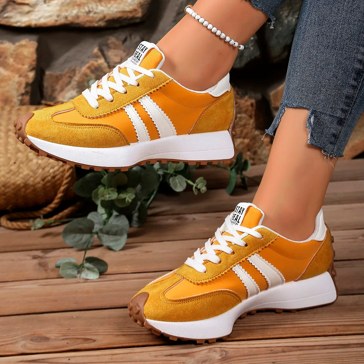 Stay-Real Sneakers | Retro-Style, der zu allem passt