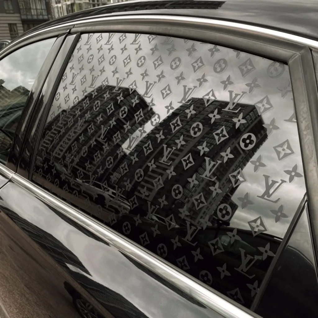 Auto-Fensteraufkleber Gravur-Serie