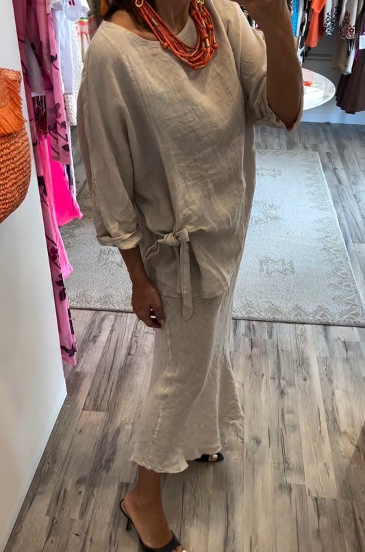 Women's casual round neck top cotton and linen skirt suit