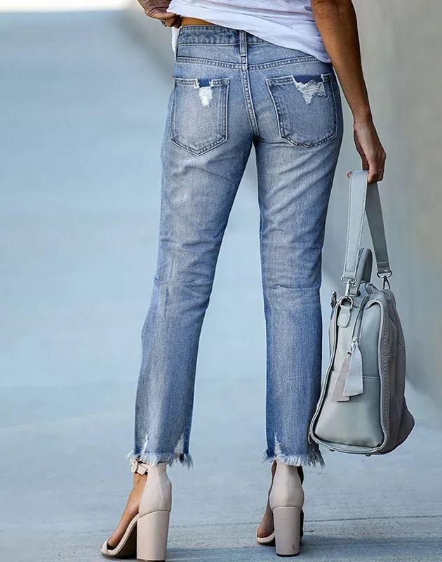 Used-Look Jeans mit ausgefranstem Saum
