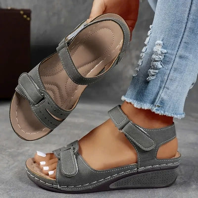 Weiche & stylische Keilsandalen für mühelosen Komfort!