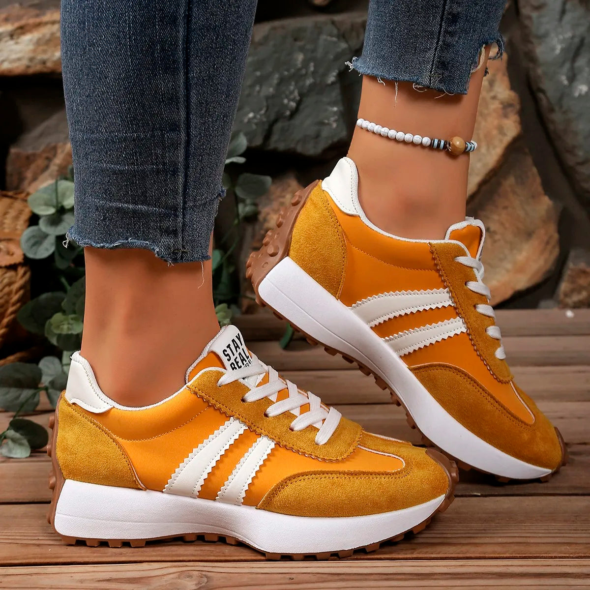Stay-Real Sneakers | Retro-Style, der zu allem passt