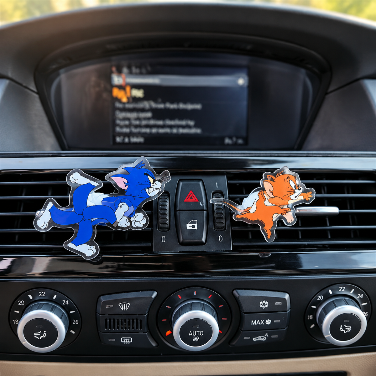 Drehbare Cartoon-Auto-Dekoration für die Lüftung – Lustiges Armaturenbrett-Accessoire