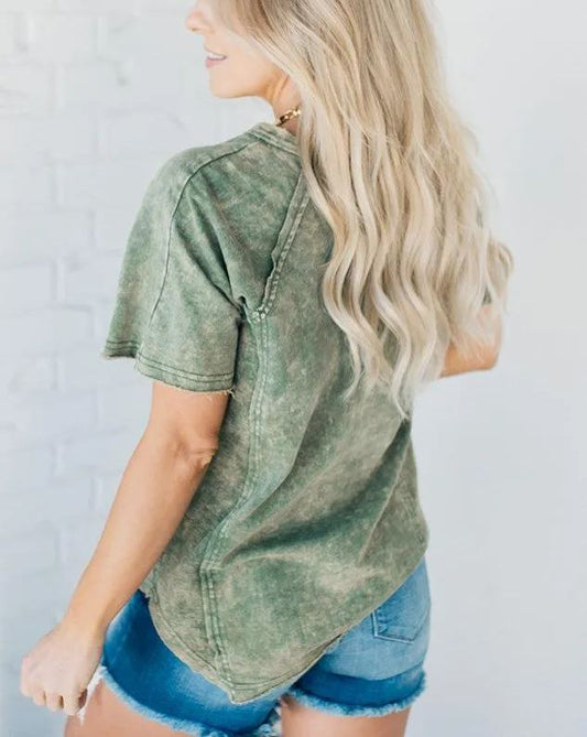 Gewaschenes Damen-T-Shirt mit Knopfleiste (2 kaufen, Versand gratis)