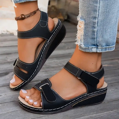 Weiche & stylische Keilsandalen für mühelosen Komfort!