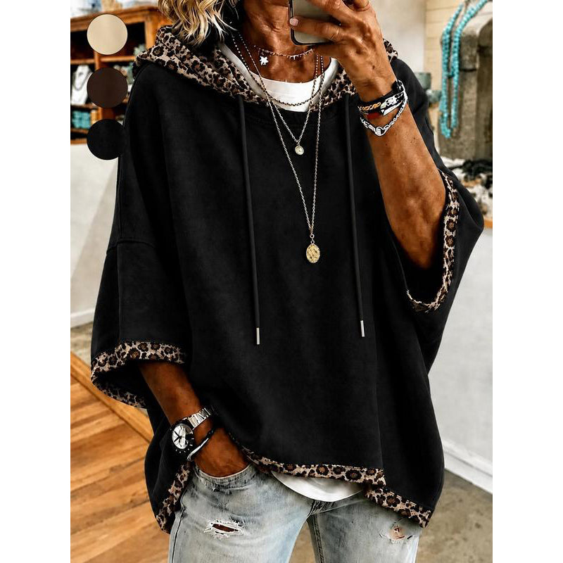 Damen-Hoodie mit Leopardenbesatz – Lässig geschnittenes Sweatshirt mit Kordelzug